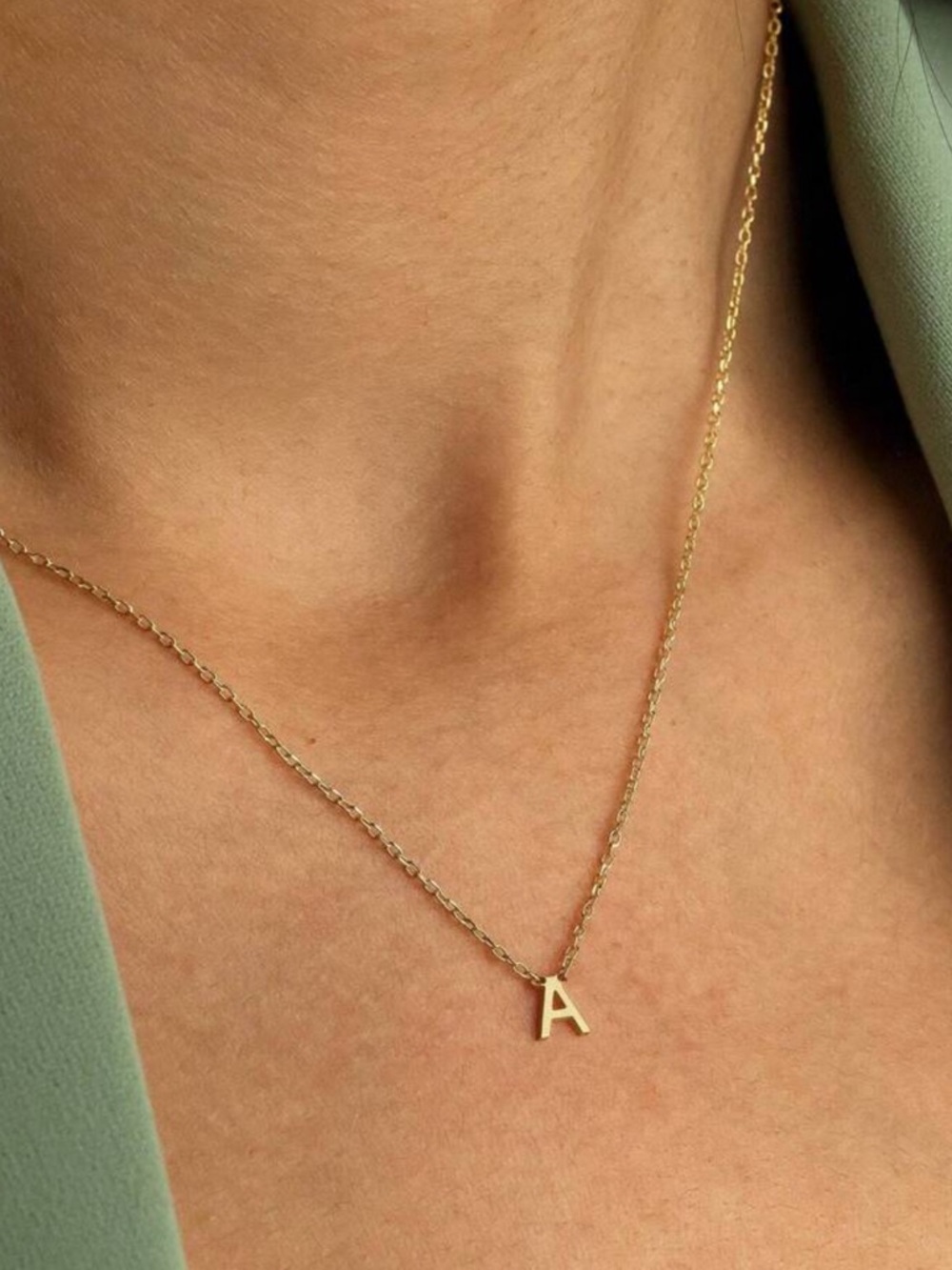 Gold Initial 'A' Pendant Necklace - Minimalist Women's Jewelry R 558